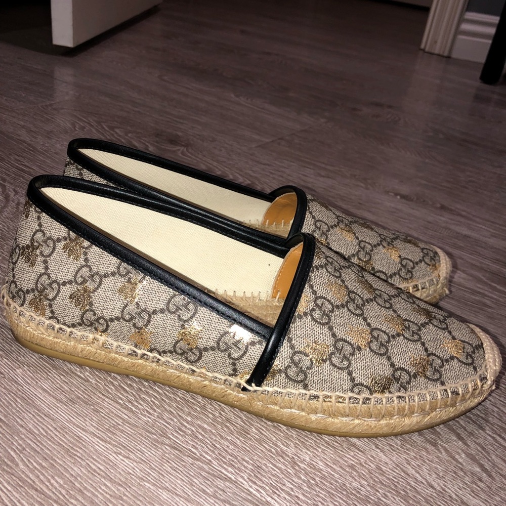 Gucci GG Supreme Bees Espadrilles